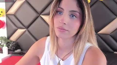 Adriana Harlow online show from July 2026 04:24:01 PM