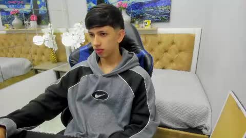 Adrian Franco online show from August 2026 12:19:01 PM