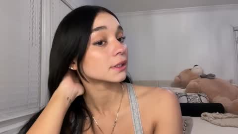 Snapshot of adriannarodriguez chatting on February 2025 02:00:01 AM Adrianna  online show from February 2025 02:00:01 AM