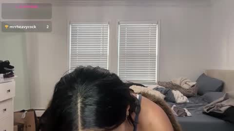 Adrianna  online show from December 2025 09:09:02 PM