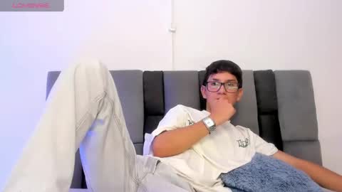 adrien_silex online show from April 2026 05:09:02 PM