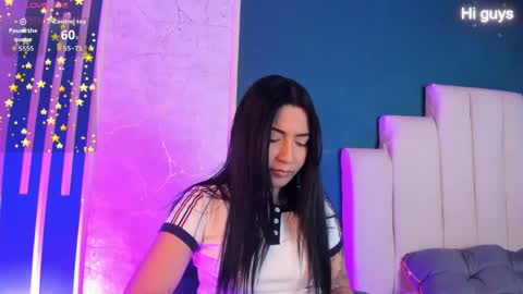 adriienne_ online show from April 2026 07:40:02 PM