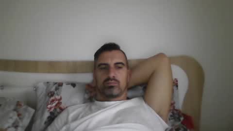 Adrian online show from November 2025 06:46:01 AM