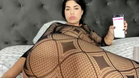 aeenna online show from October 2025 10:15:01 PM