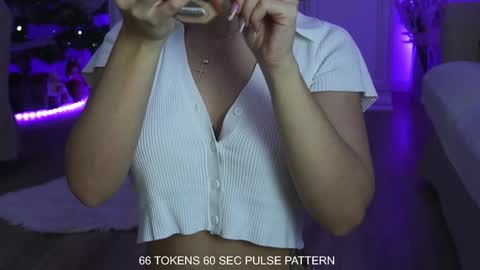 Snapshot of aelia_anara chatting on December 2024 06:20:01 AM Aelia online show from December 2024 06:20:01 AM