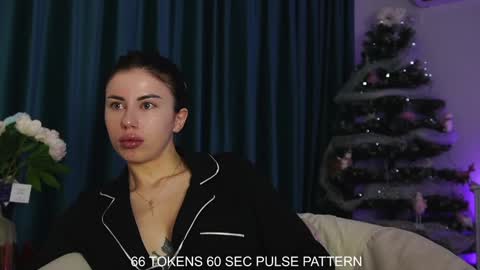 Snapshot of aelia_anara chatting on December 2024 06:44:01 AM Aelia online show from December 2024 06:44:01 AM