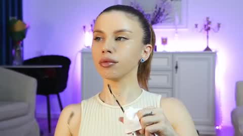 Aelia online show from February 2026 06:22:02 PM