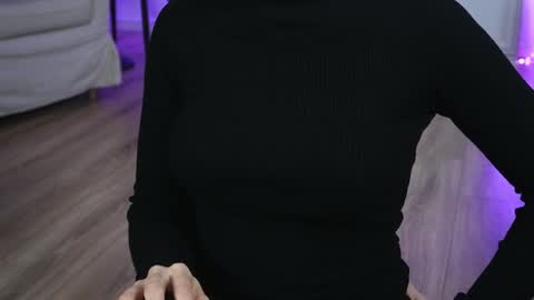 Aelia online show from February 2026 06:00:02 PM