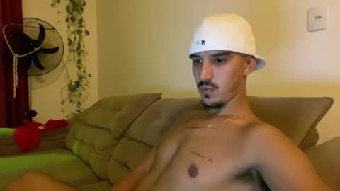 Luci online show from April 2026 02:44:01 AM