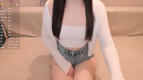 Snapshot of aeri_love chatting on October 2025 11:31:02 AM Emi online show from October 2025 11:31:02 AM