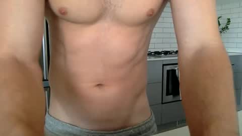 Snapshot of aestheticboy97 chatting on February 2025 01:30:02 AM Thore online show from February 2025 01:30:02 AM