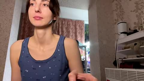 Snapshot of aevra chatting on January 2025 08:32:01 PM vegans taste better online show from January 2025 08:32:01 PM