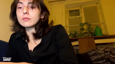 Snapshot of aevra chatting on September 2025 05:40:02 PM vegans taste better online show from September 2025 05:40:02 PM