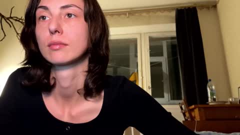 Snapshot of aevra chatting on October 2025 06:39:01 PM vegans taste better online show from October 2025 06:39:01 PM