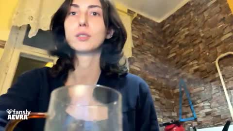 Snapshot of aevra chatting on December 2025 07:12:02 PM vegans taste better online show from December 2025 07:12:02 PM