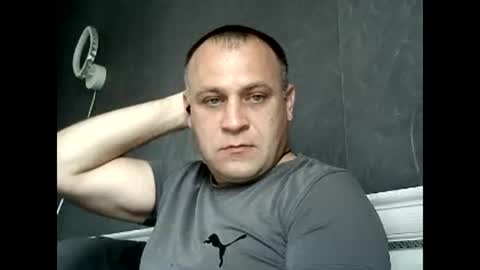 Sasha online show from November 2025 07:19:01 AM