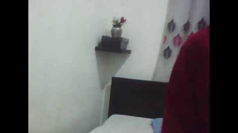 Mia  Friends online show from February 2026 05:11:02 AM