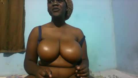 Snapshot of africangal6677 chatting on May 2026 03:50:02 PM africangal6677 online show from May 2026 03:50:02 PM