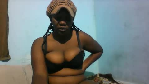 Snapshot of africangal6677 chatting on May 2026 09:14:01 AM africangal6677 online show from May 2026 09:14:01 AM