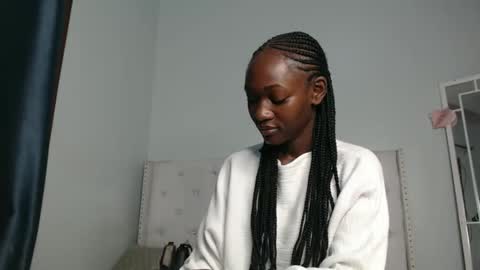 CIARA online show from October 2025 09:35:02 AM