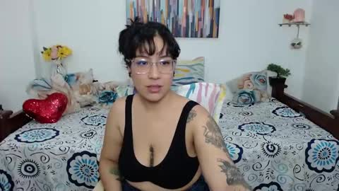 Snapshot of afrodita_model chatting on November 2025 01:05:02 AM Afrodita online show from November 2025 01:05:02 AM