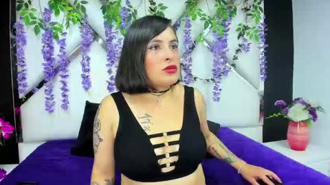 Snapshot of afroditaowen_ chatting on November 2025 01:46:01 PM afroditaowen_ online show from November 2025 01:46:01 PM