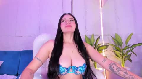 A F R O D I T A  online show from November 2025 12:16:01 PM