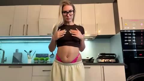 Mila -call me cute online show from June 2026 08:28:01 PM