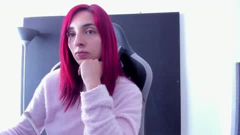 Agata Collinss online show from March 2026 04:32:01 PM