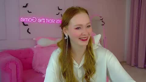 Snapshot of agatafoxley chatting on October 2025 06:03:01 AM AgataFoxley online show from October 2025 06:03:01 AM