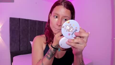 Snapshot of agataliz chatting on October 2025 12:29:01 PM Agata Liz  online show from October 2025 12:29:01 PM