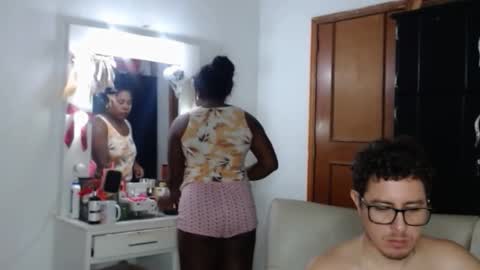 Snapshot of agatasexyxx chatting on February 2026 06:42:01 AM independent model online show from February 2026 06:42:01 AM