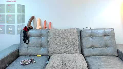 Snapshot of agatha_foxy1 chatting on May 2026 02:30:01 AM NATASHA online show from May 2026 02:30:01 AM