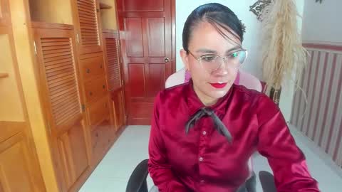 Snapshot of aghata_moon chatting on December 2025 01:52:02 PM Aghata Moon online show from December 2025 01:52:02 PM