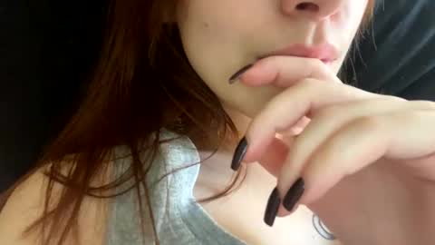 Snapshot of agness____ chatting on October 2025 10:11:01 AM agness____ online show from October 2025 10:11:01 AM