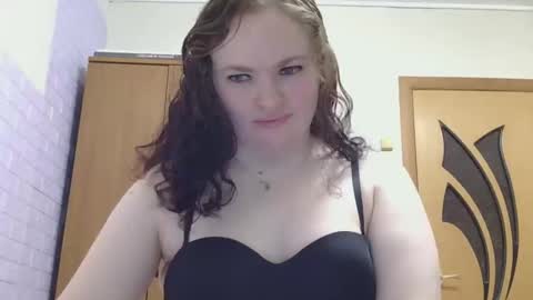 Agnettta online show from April 2026 03:28:02 PM