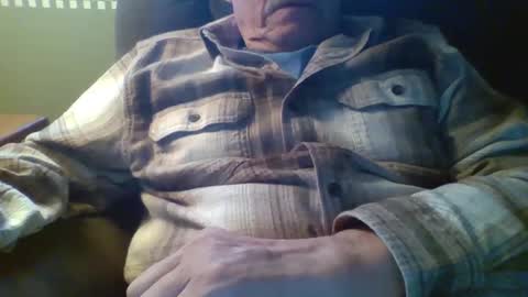 Snapshot of aguynrkfrd chatting on December 2024 06:39:02 PM aguynrkfrd online show from December 2024 06:39:02 PM