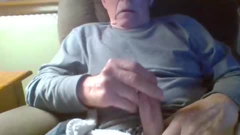 Snapshot of aguynrkfrd chatting on November 2025 10:47:02 AM aguynrkfrd online show from November 2025 10:47:02 AM