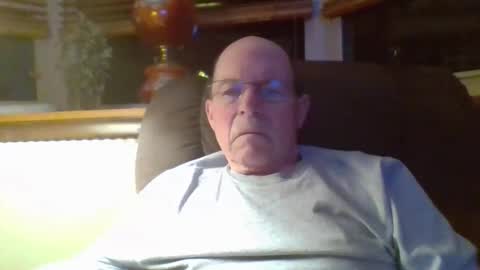 Snapshot of aguynrkfrd chatting on December 2025 09:47:01 AM aguynrkfrd online show from December 2025 09:47:01 AM