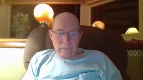 aguynrkfrd online show from April 2026 08:56:01 AM