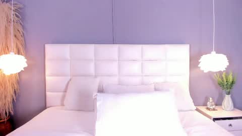 AHINOA online show from April 2026 11:37:02 AM