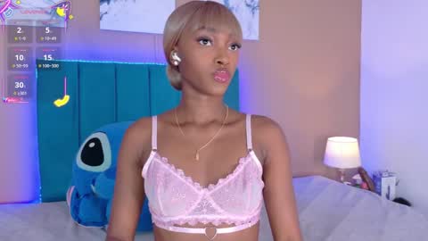 Snapshot of ahvi_ebony chatting on November 2025 11:56:02 AM Ahvi Ebony online show from November 2025 11:56:02 AM