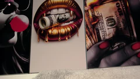 Snapshot of aidaadams chatting on November 2025 11:32:02 AM Aida online show from November 2025 11:32:02 AM