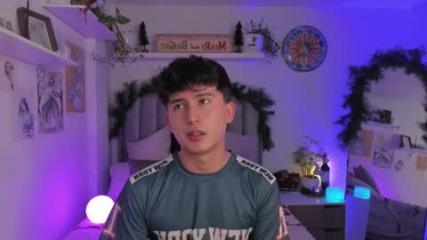 A H  online show from November 2025 12:02:01 AM