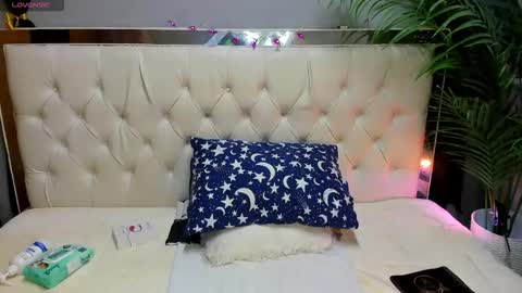 AIDAN online show from October 2025 10:43:02 PM