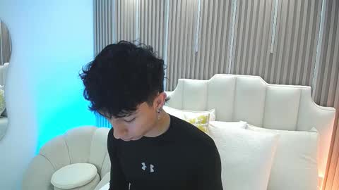 Aiden online show from March 2026 01:50:01 PM