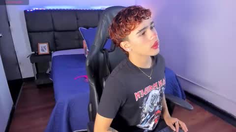 Snapshot of aiiden_15 chatting on November 2025 12:51:01 PM Aiden online show from November 2025 12:51:01 PM