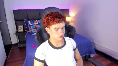 Snapshot of aiiden_15 chatting on December 2025 12:58:02 PM Aiden online show from December 2025 12:58:02 PM