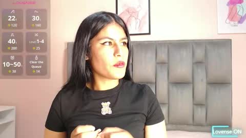 Ailyn online show from October 2025 10:45:01 PM