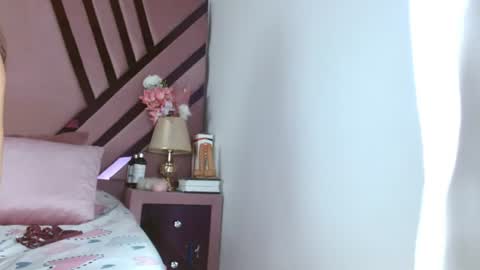 aiilynsmiith online show from July 2026 03:46:01 AM